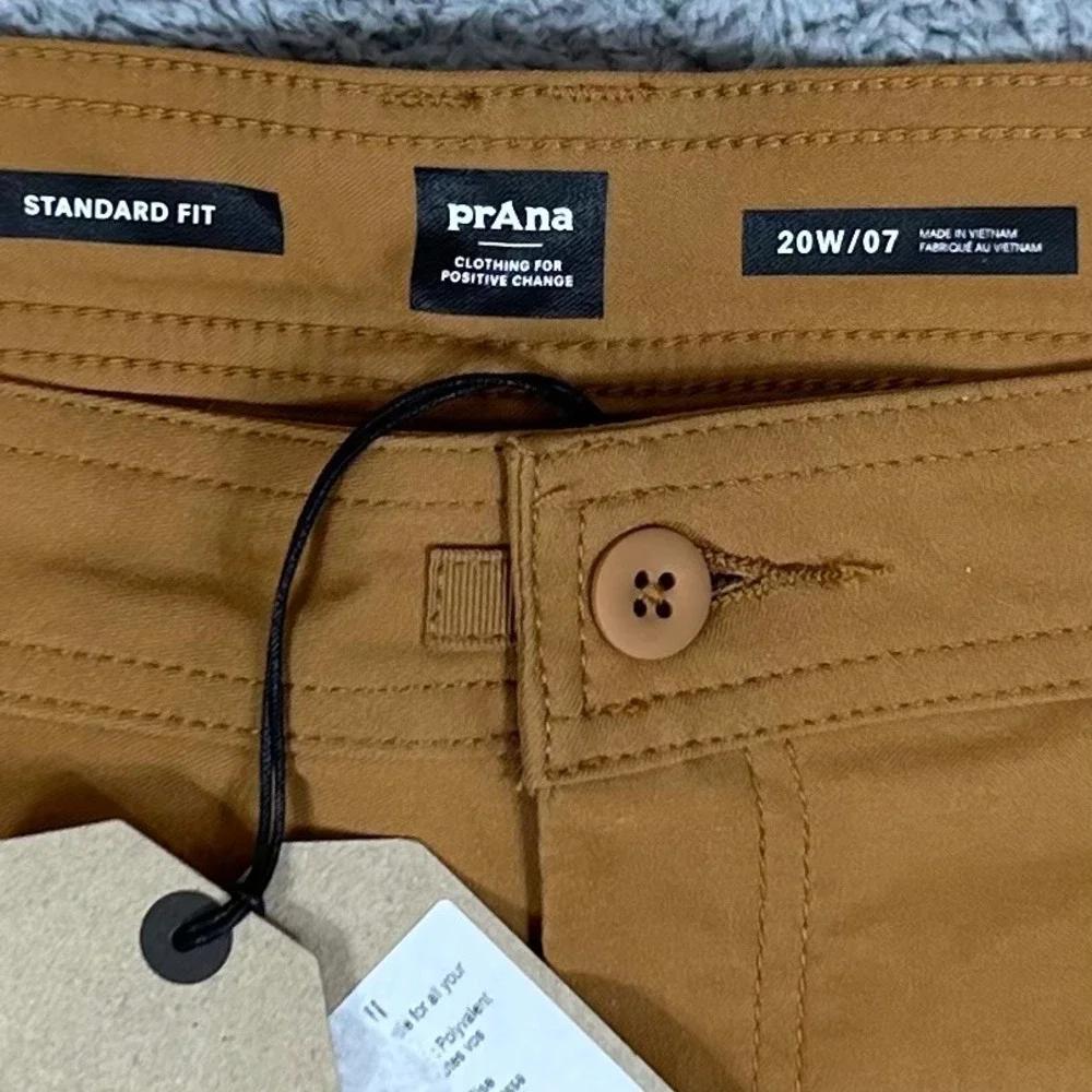 Prana Halle Short Plus II Earthbound Brown 20W 7 Inseam 1971192 Standard Fit